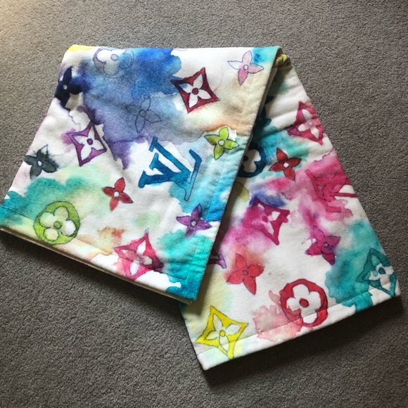 Louis Vuitton SS 2021 Watercolor Beach Towel - Picture 2 of 6